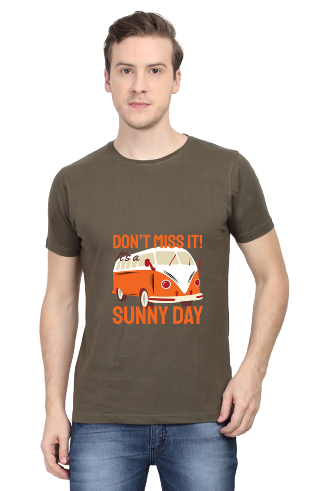 Men's Round Neck Summer T-Shirt - Sunny Day